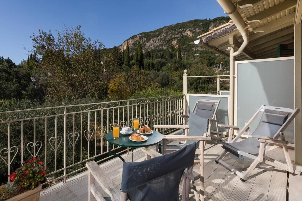 Villa Anthoussa In Palaiokastritsa Exterior photo